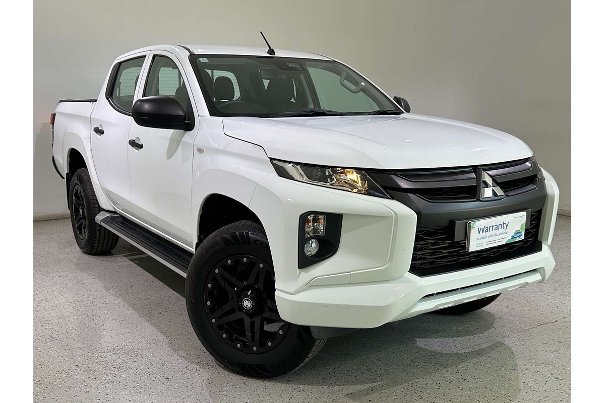 2021 Mitsubishi Triton GLX MR 4X4