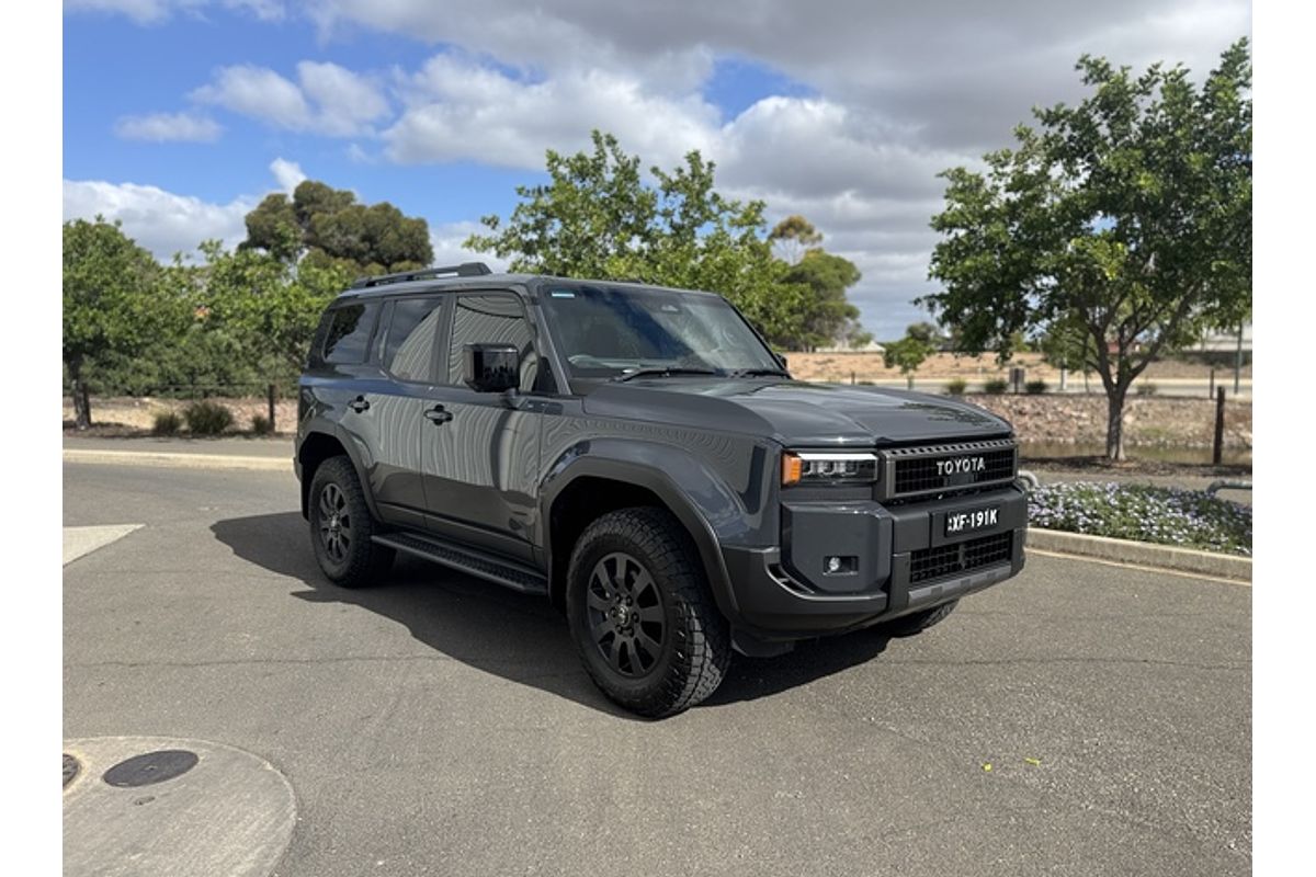 2025 Toyota Landcruiser Prado Altitude GDJ251R