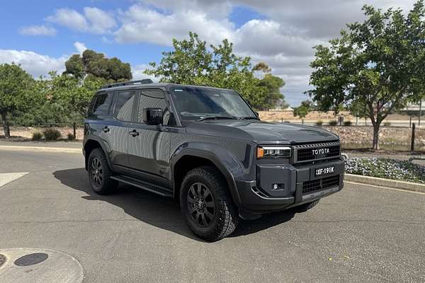 2025 Toyota Landcruiser Prado Altitude GDJ251R