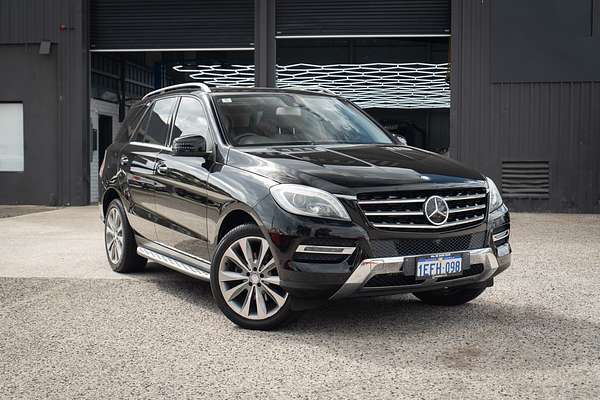 2013 Mercedes-Benz M-Class ML350 BlueTEC W166