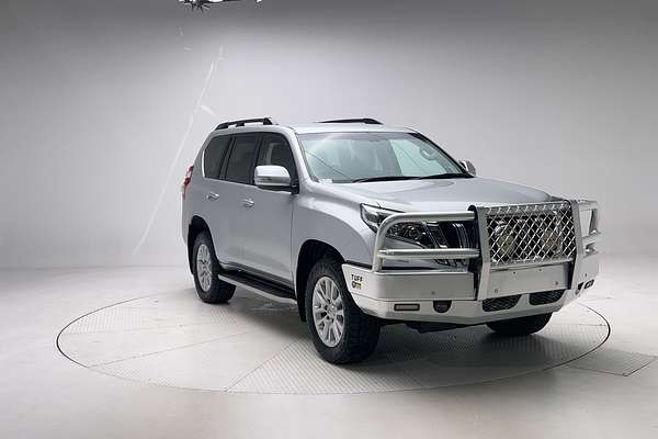 2016 Toyota Landcruiser Prado VX GDJ150R thumb-1