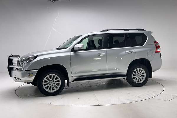 2016 Toyota Landcruiser Prado VX GDJ150R thumb-3