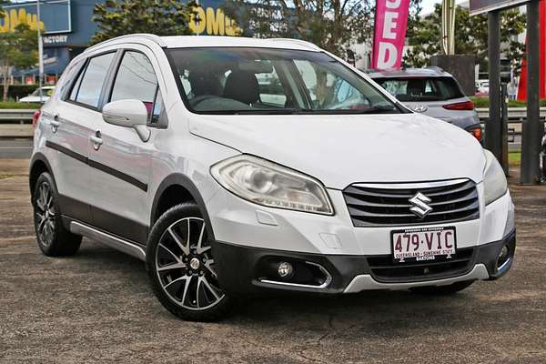 2014 Suzuki S-Cross GLX JY