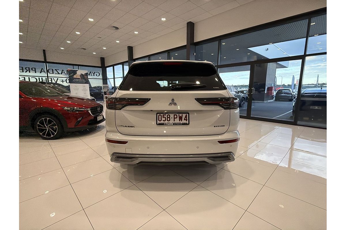 2025 Mitsubishi Outlander Exceed ZM