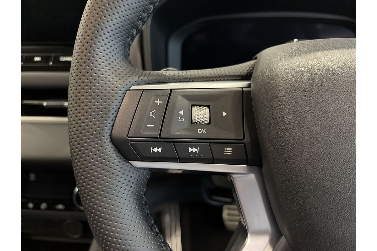 2025 Mitsubishi Outlander Exceed ZM