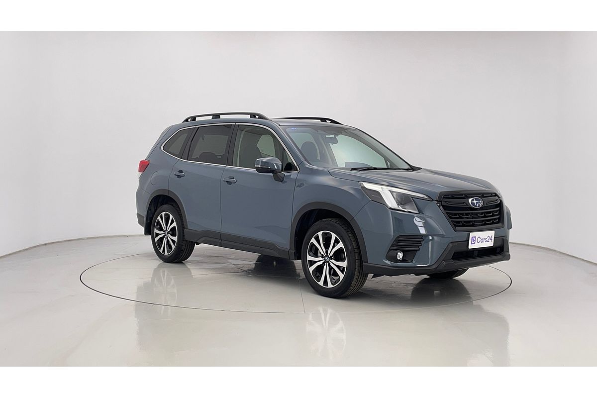 2024 Subaru Forester 2.5i Premium S5