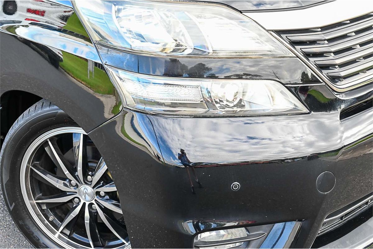 2011 Toyota Vellfire V6 GGH20