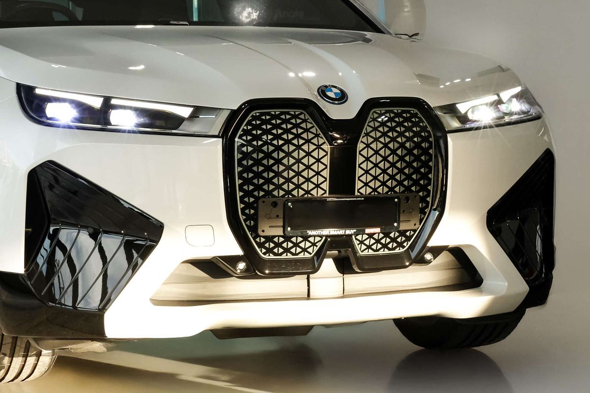 2023 BMW iX xDrive40 I20