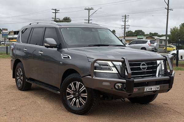 2023 Nissan Patrol Ti-L Y62