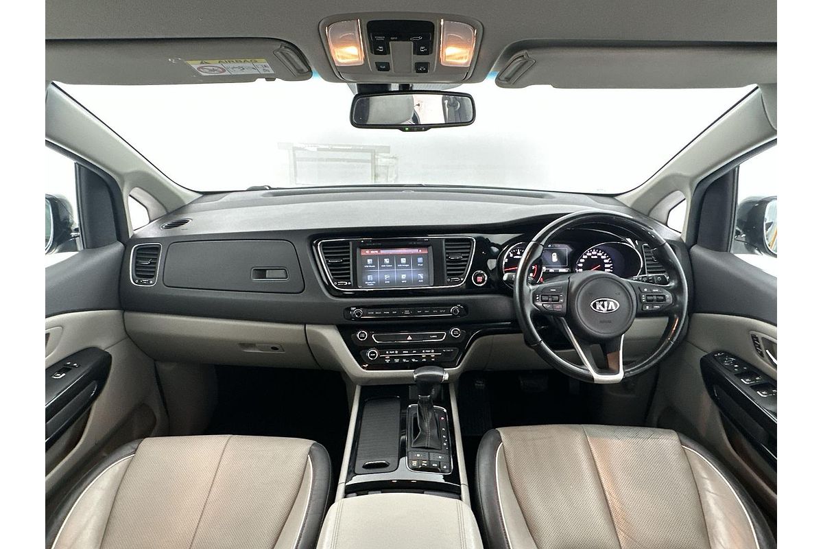 2017 Kia Carnival Platinum YP