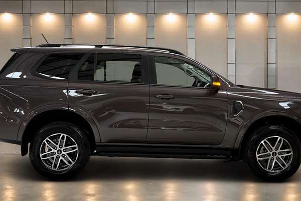 2025 Ford Everest Trend 2.0L