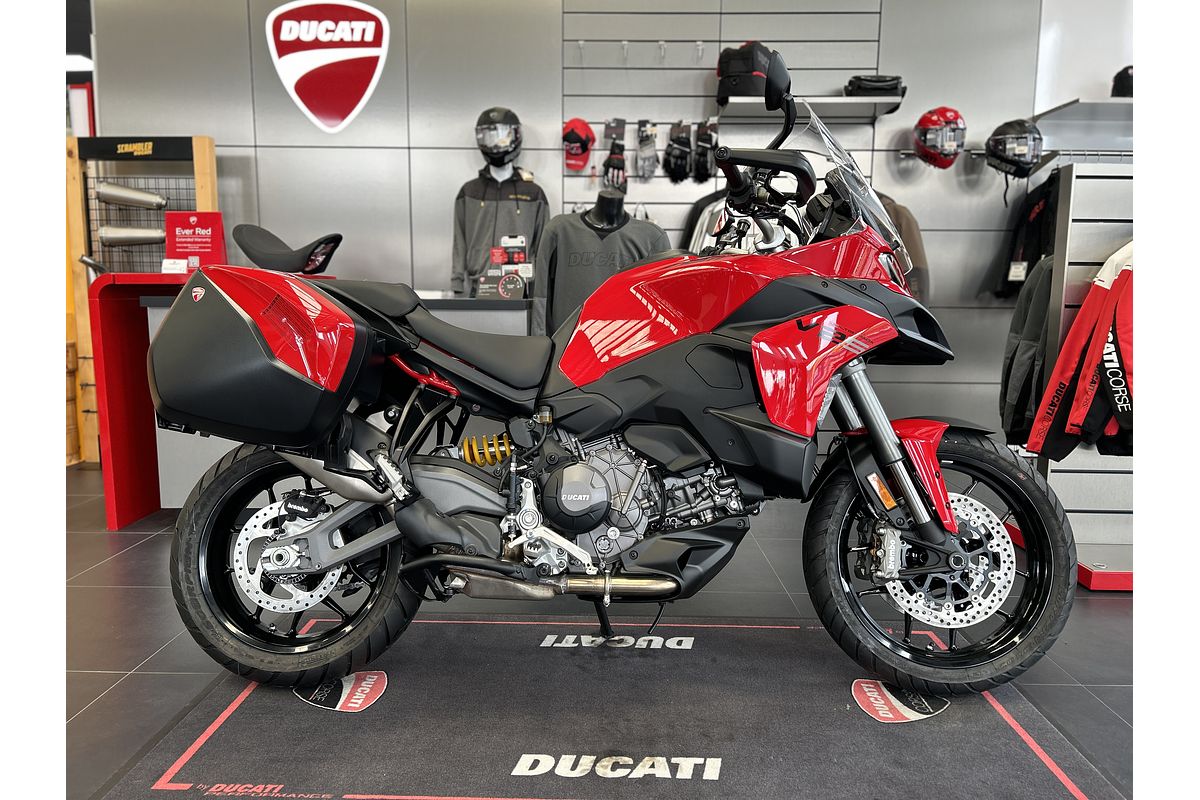2026 Ducati MULTISTRADA V2S TRAVEL