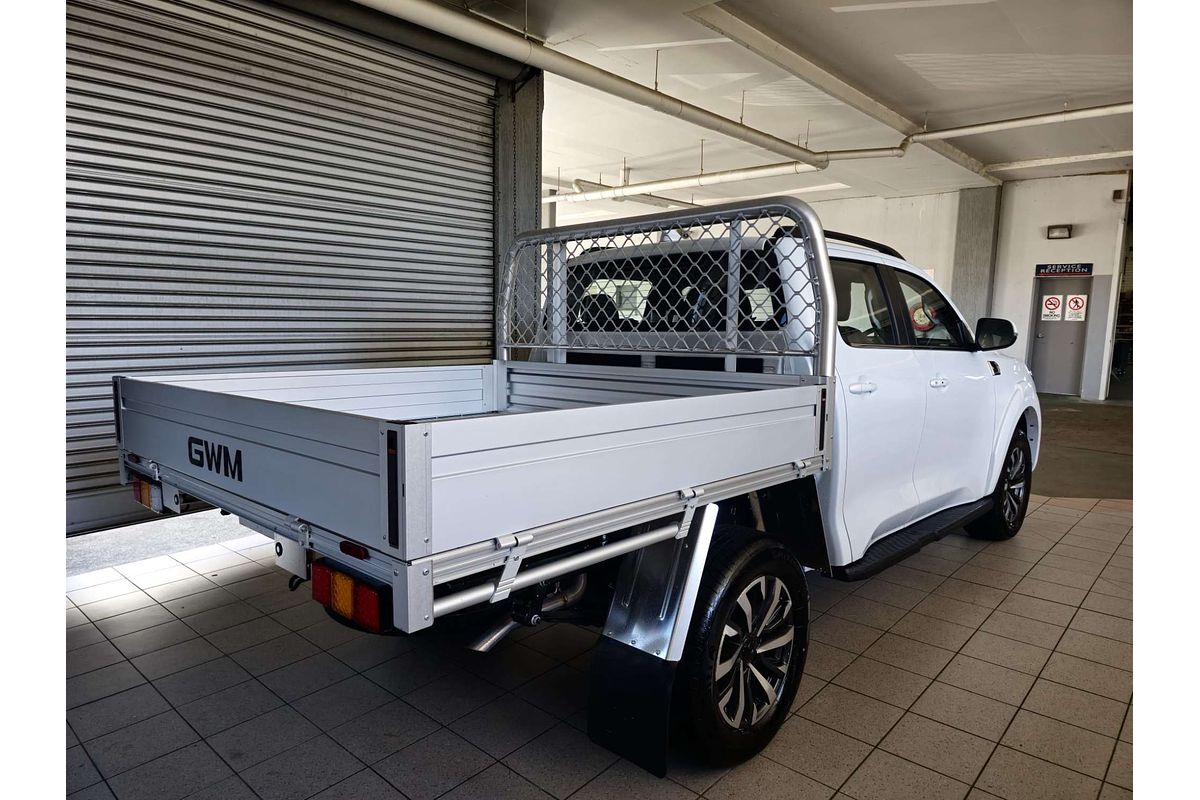 2.4T Cannon Dual Cab Chassic Luxury 4x4