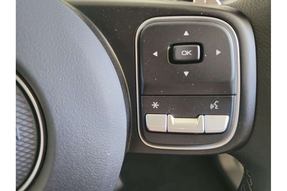 2.4T Cannon Dual Cab Chassic Luxury 4x4