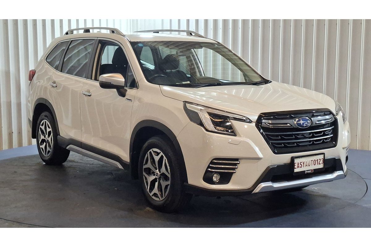 2023 Subaru Forester Hybrid L S5