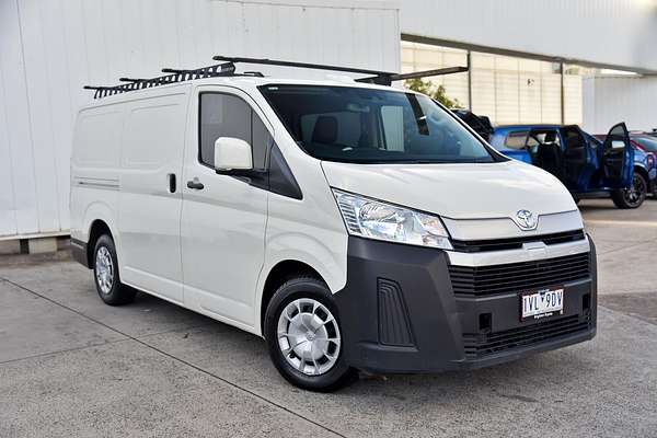 2022 Toyota Hiace GDH300R