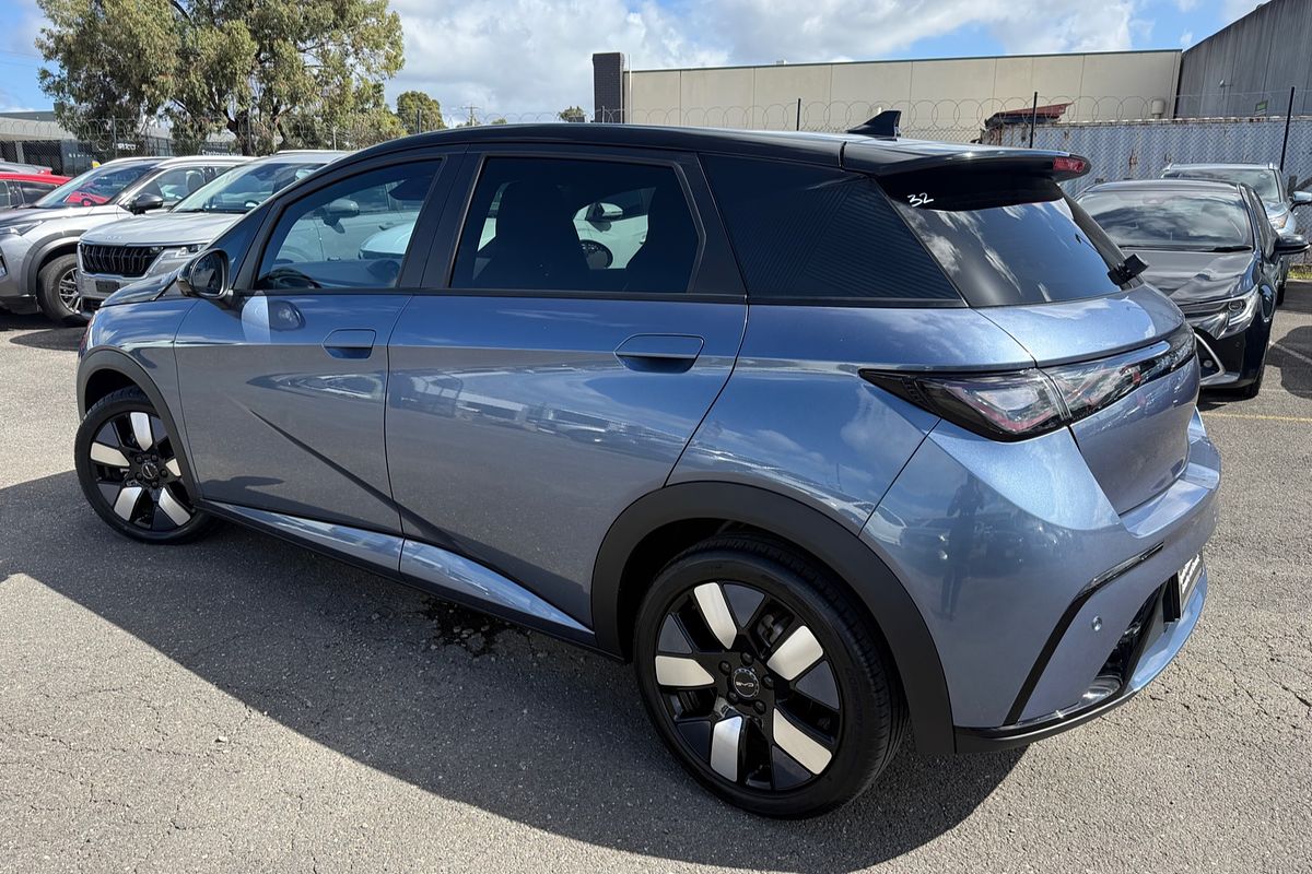 2024 BYD Dolphin Premium