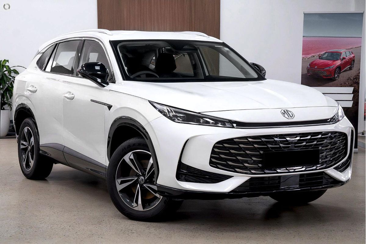 2025 MG HS Vibe AS33