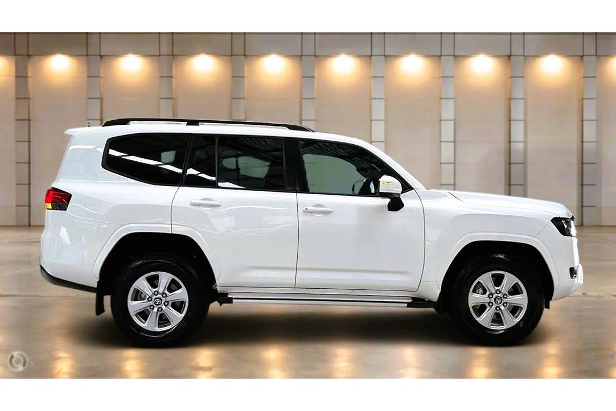 2024 Toyota Landcruiser GXL FJA300R