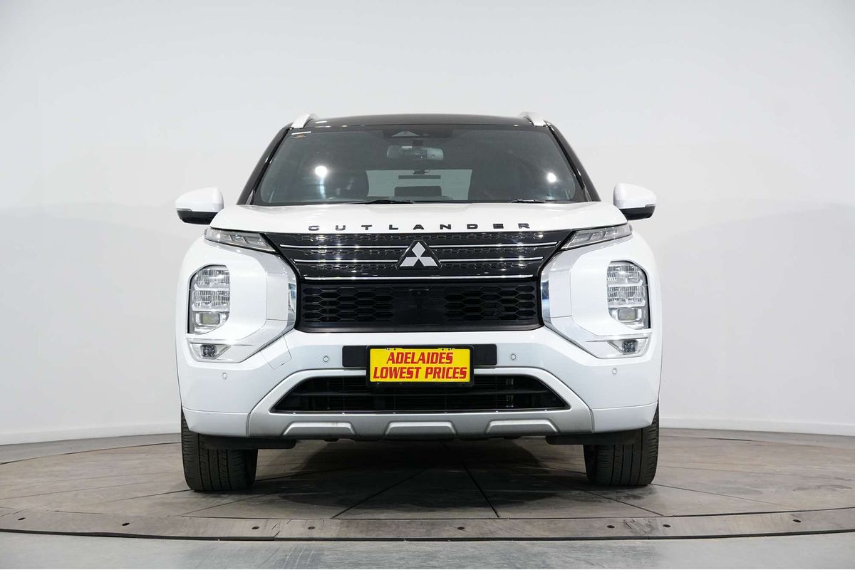 2023 Mitsubishi Outlander Exceed Tourer ZM