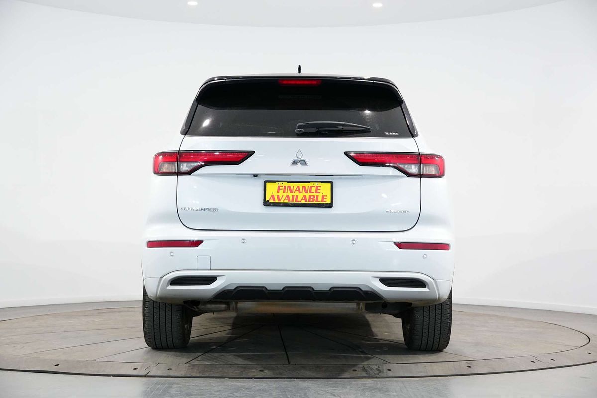 2023 Mitsubishi Outlander Exceed Tourer ZM