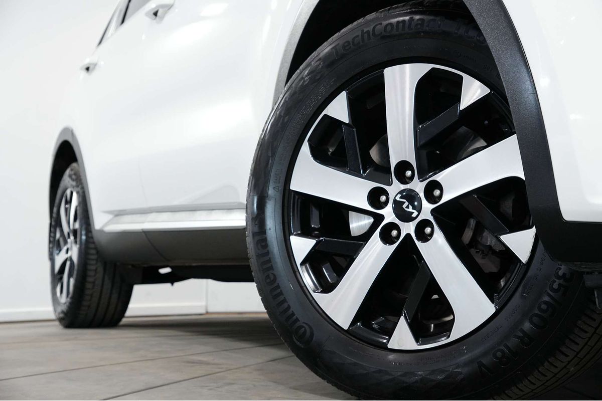 2022 Kia Sorento Sport MQ4