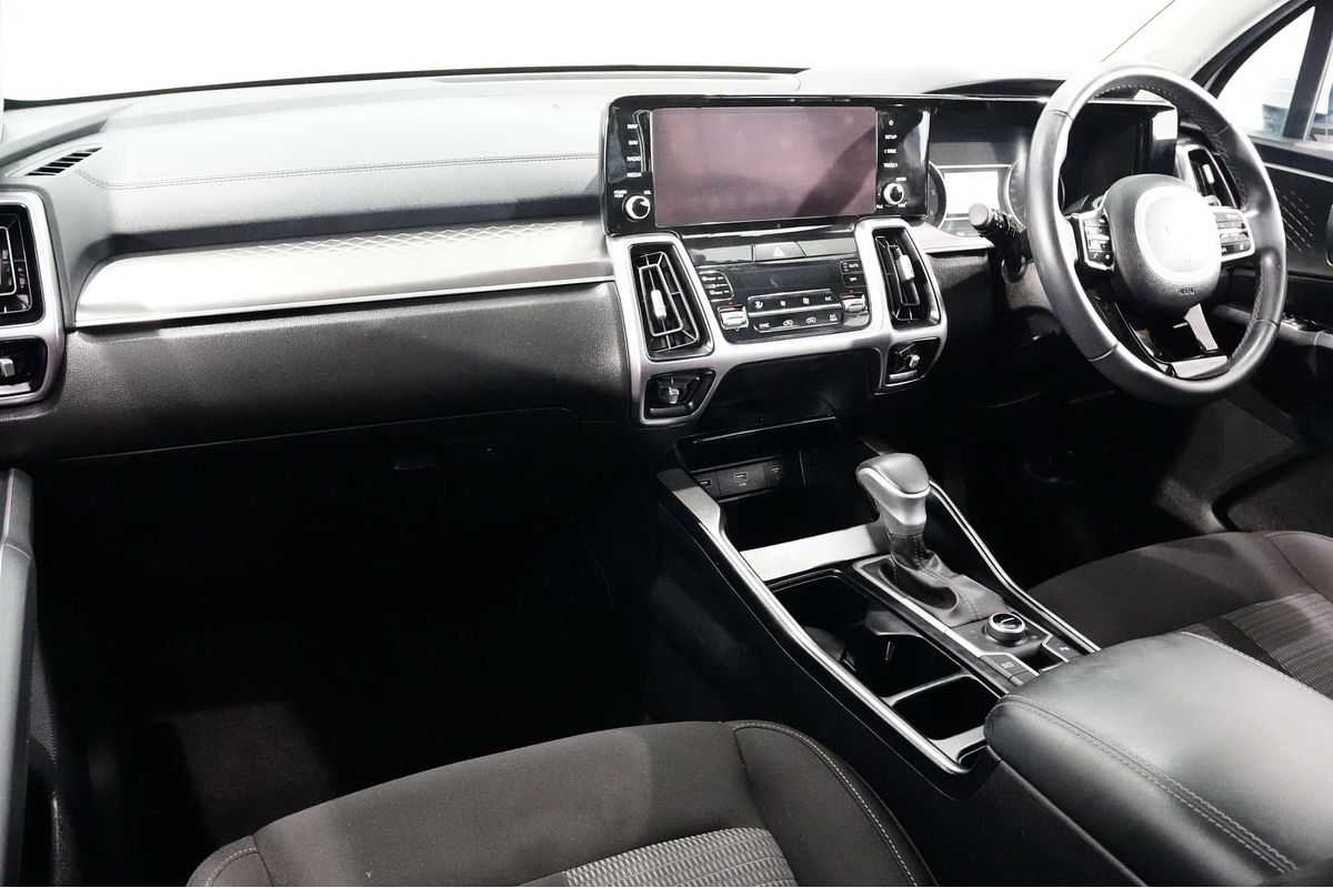 2022 Kia Sorento Sport MQ4