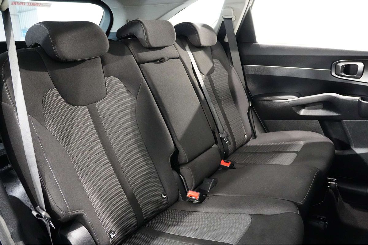 2022 Kia Sorento Sport MQ4