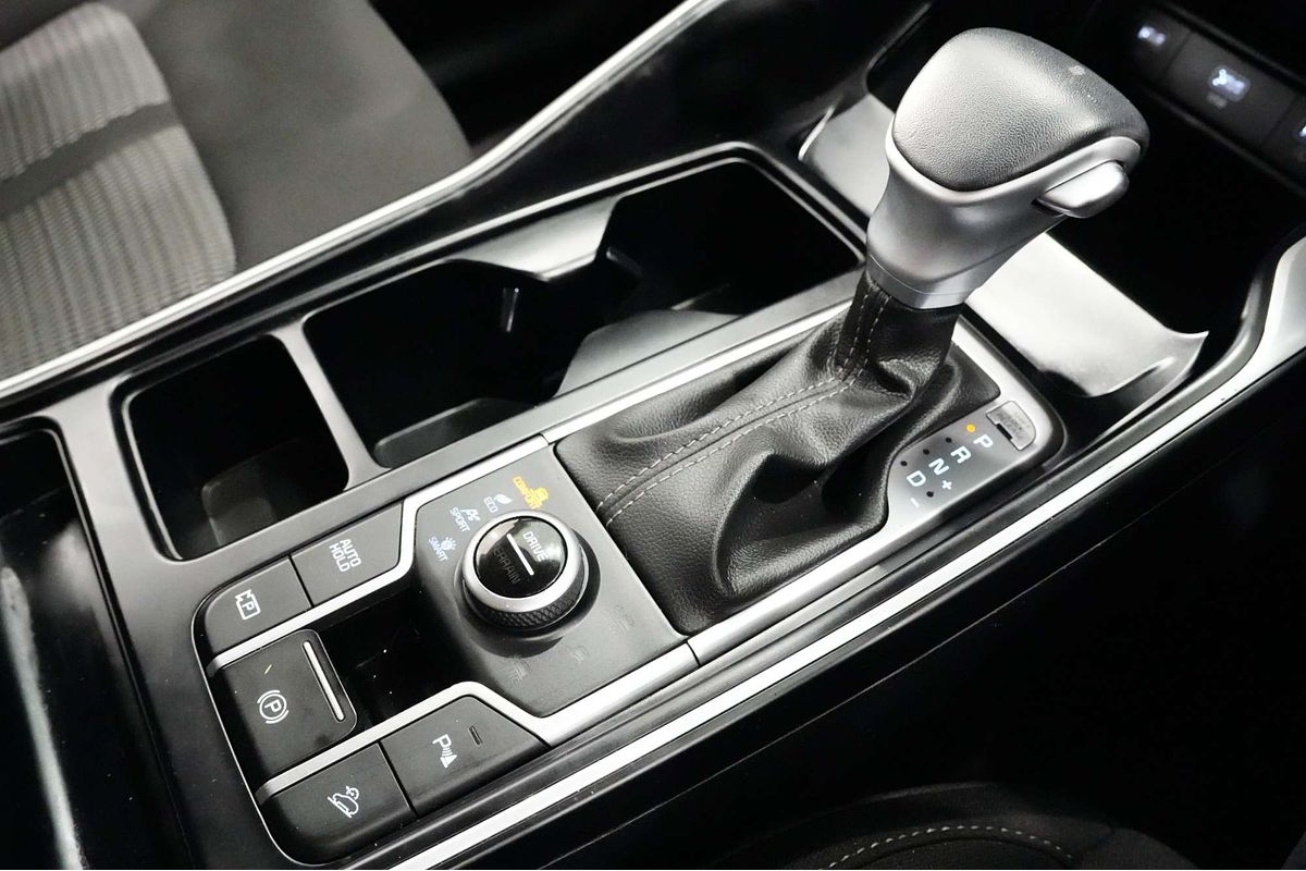 2022 Kia Sorento Sport MQ4