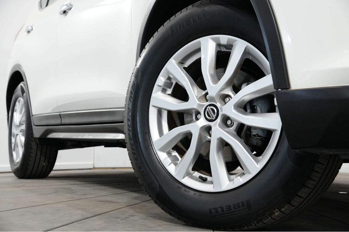 2022 Nissan X-TRAIL ST T32