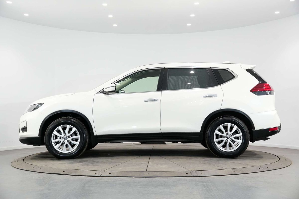 2022 Nissan X-TRAIL ST T32