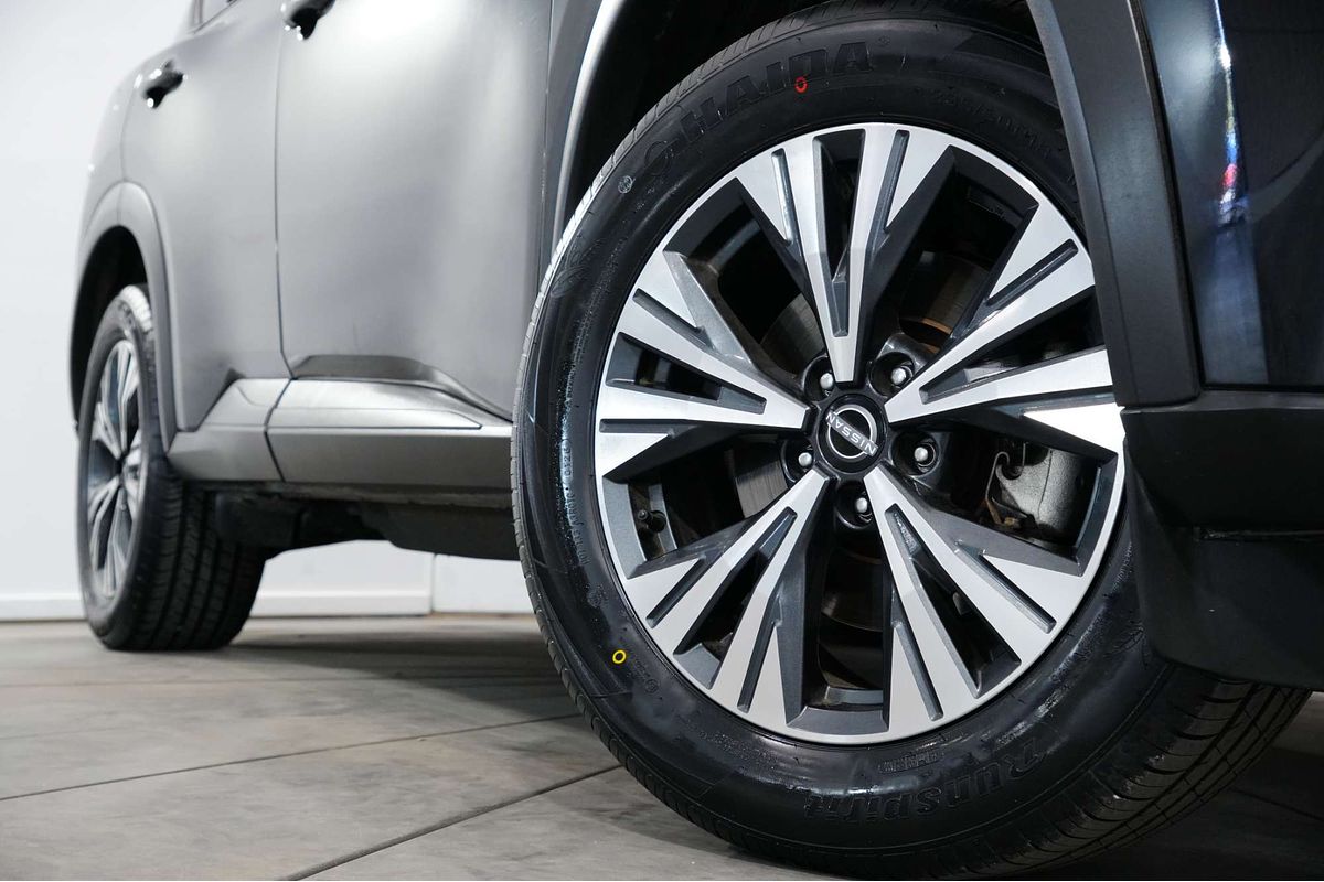 2023 Nissan X-TRAIL ST-L T33