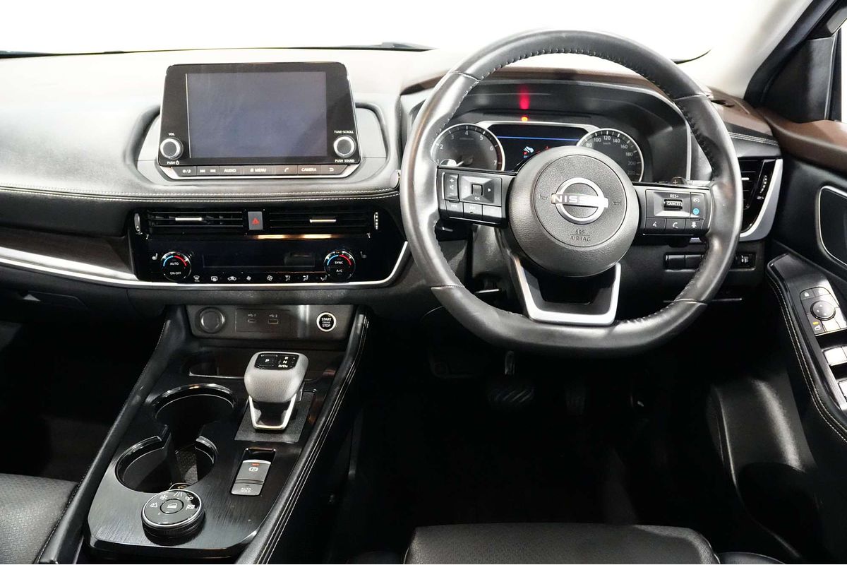 2023 Nissan X-TRAIL ST-L T33