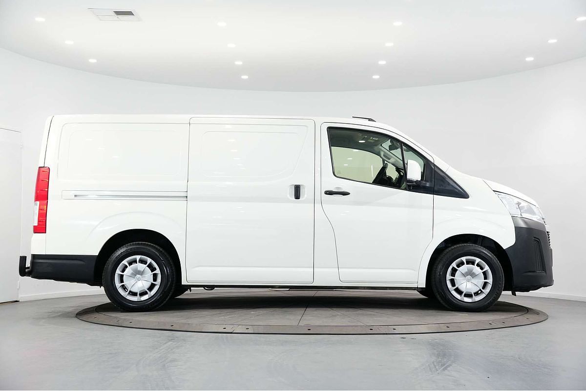 2022 Toyota Hiace GDH300R LWB