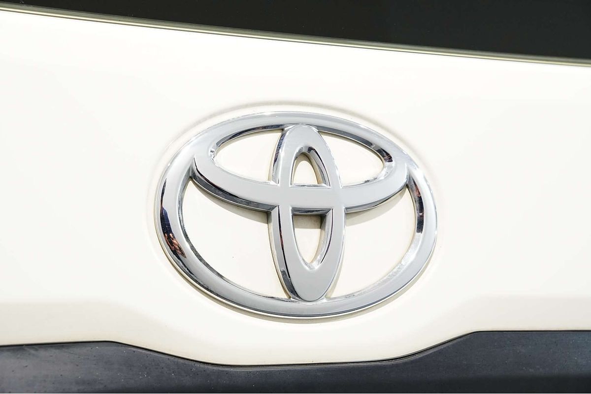 2022 Toyota Hiace GDH300R LWB