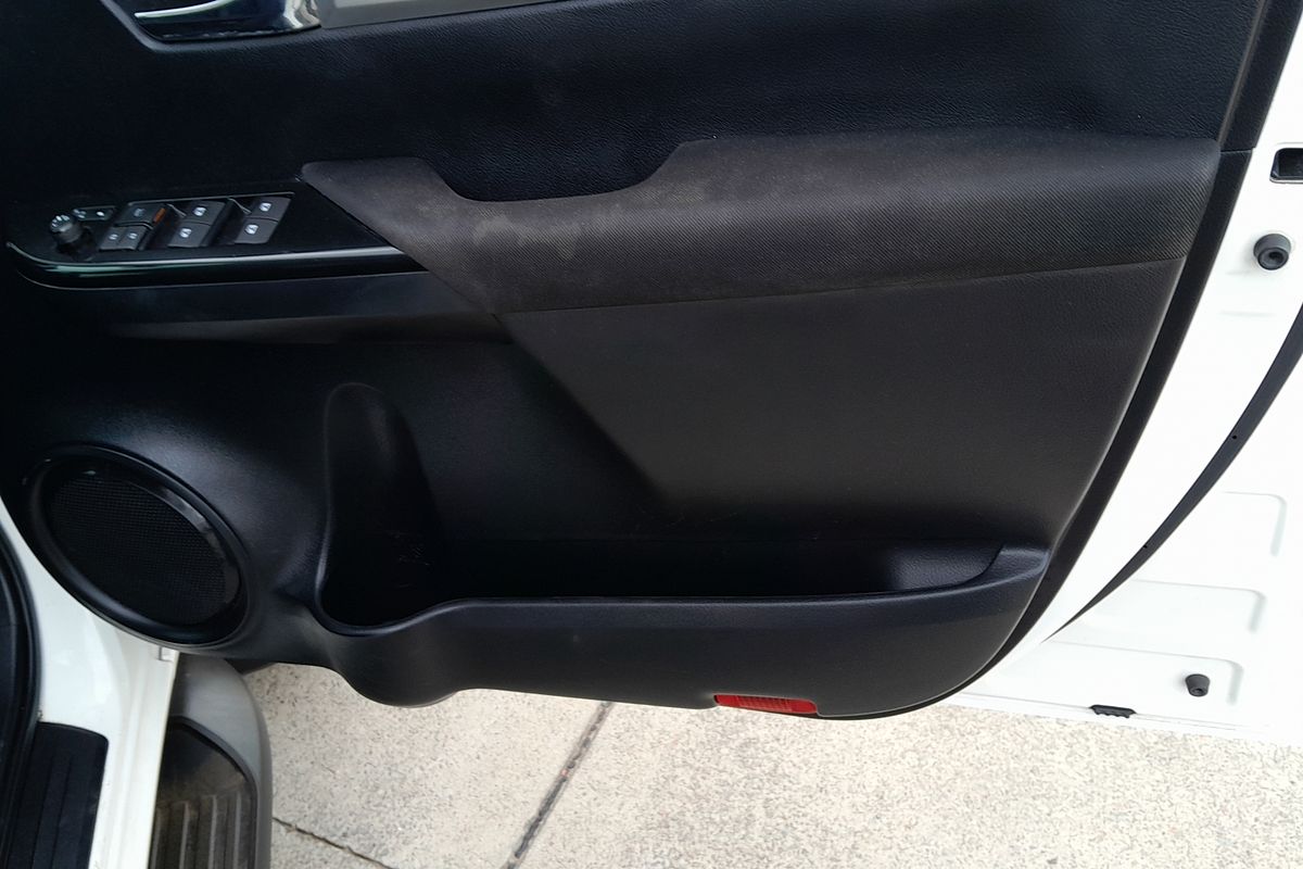 2019 Toyota Hilux SR5 GUN126R 4X4