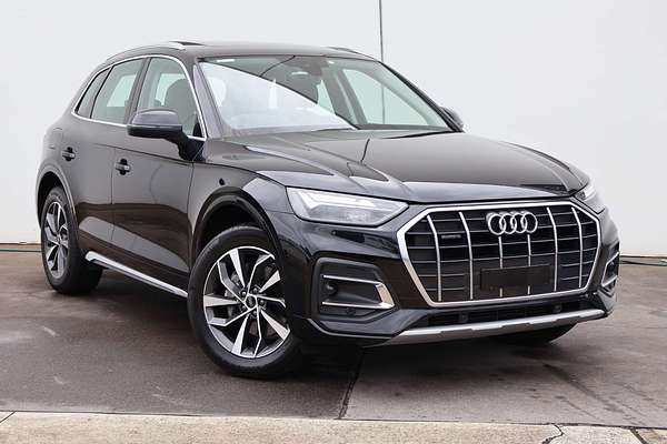 2022 Audi Q5 45 TFSI FY