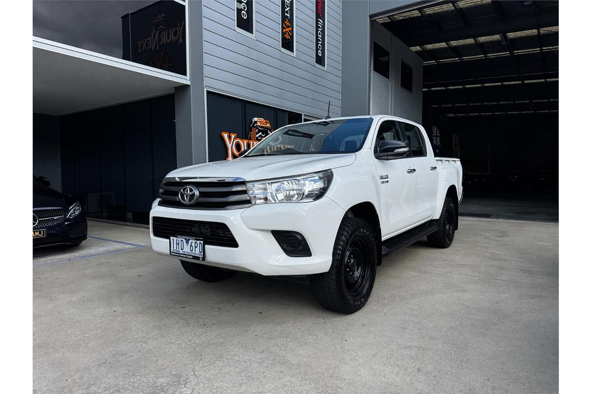 2016 Toyota Hilux SR GUN126R 4X4