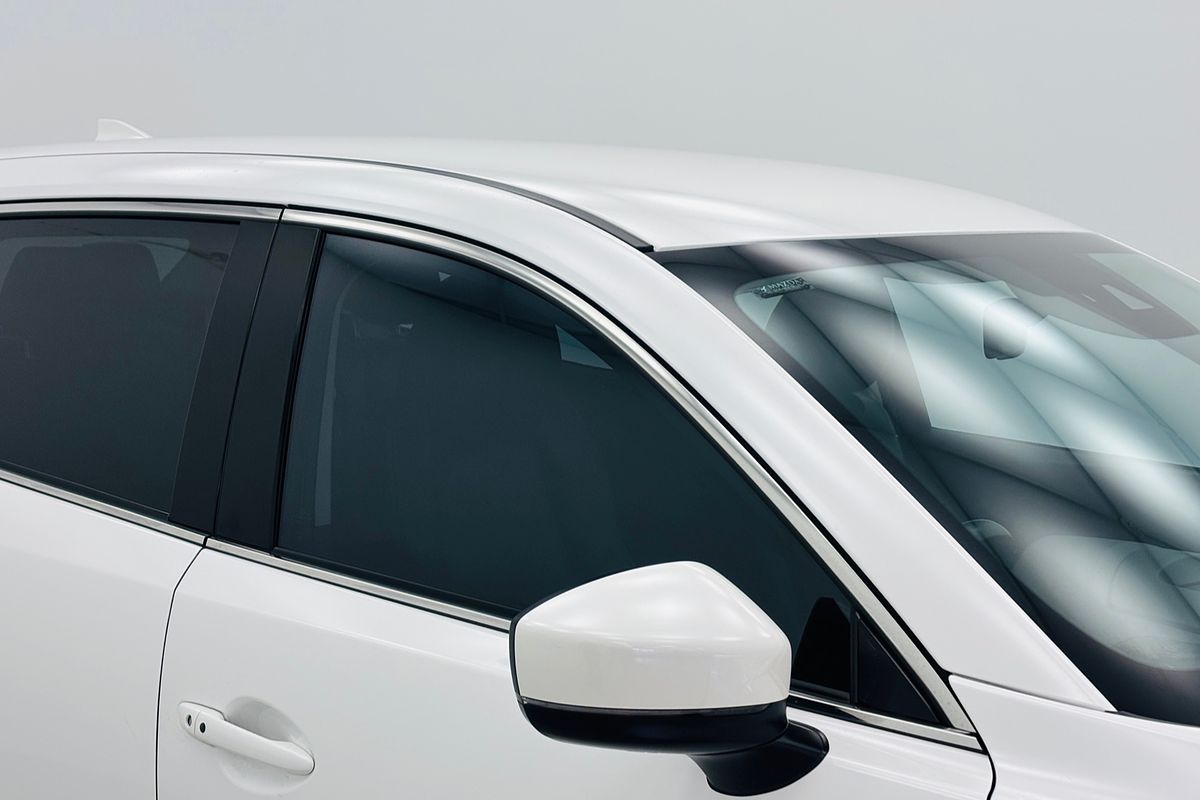 Mazda  M 6AUTO TOURING FWD