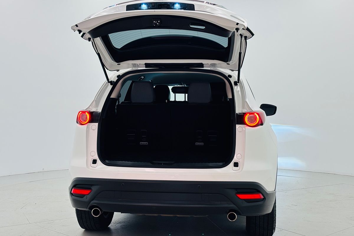 Mazda  M 6AUTO TOURING FWD