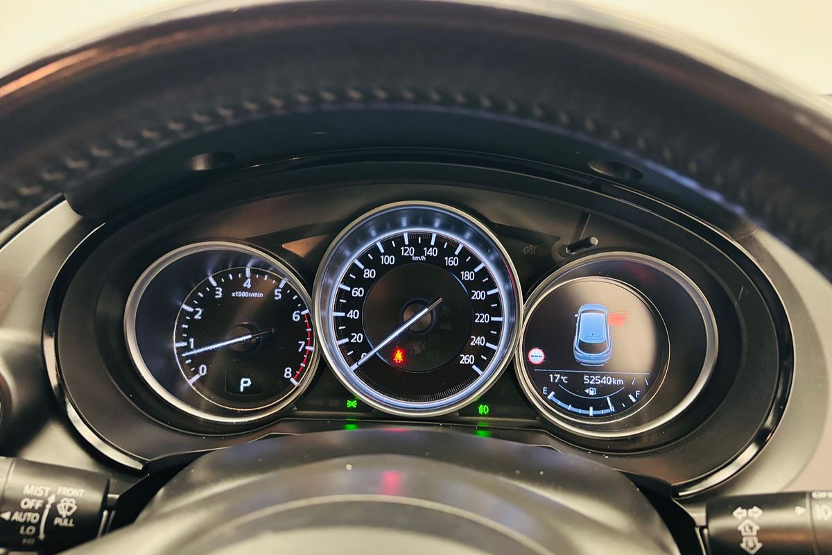 Mazda  M 6AUTO TOURING FWD