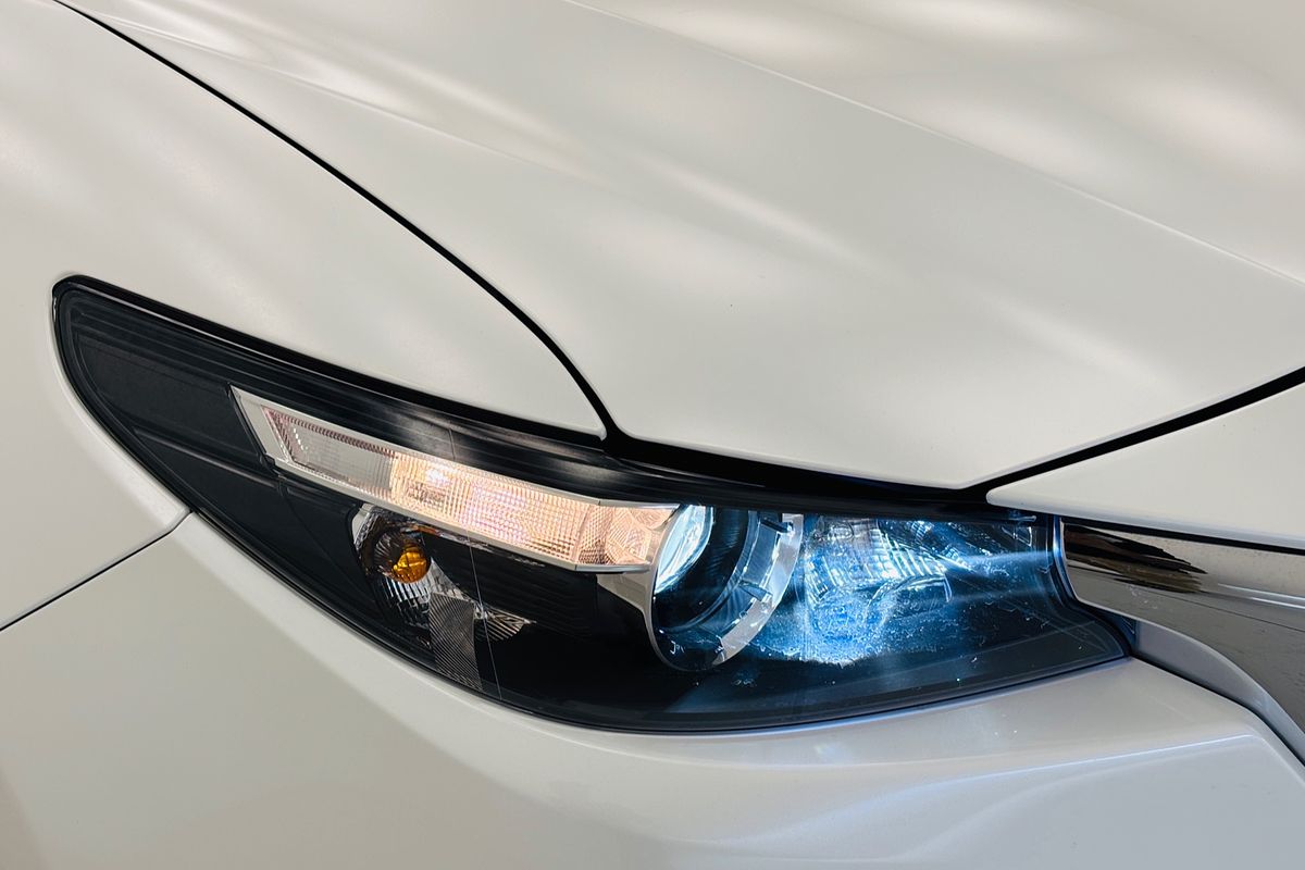 Mazda  M 6AUTO TOURING FWD