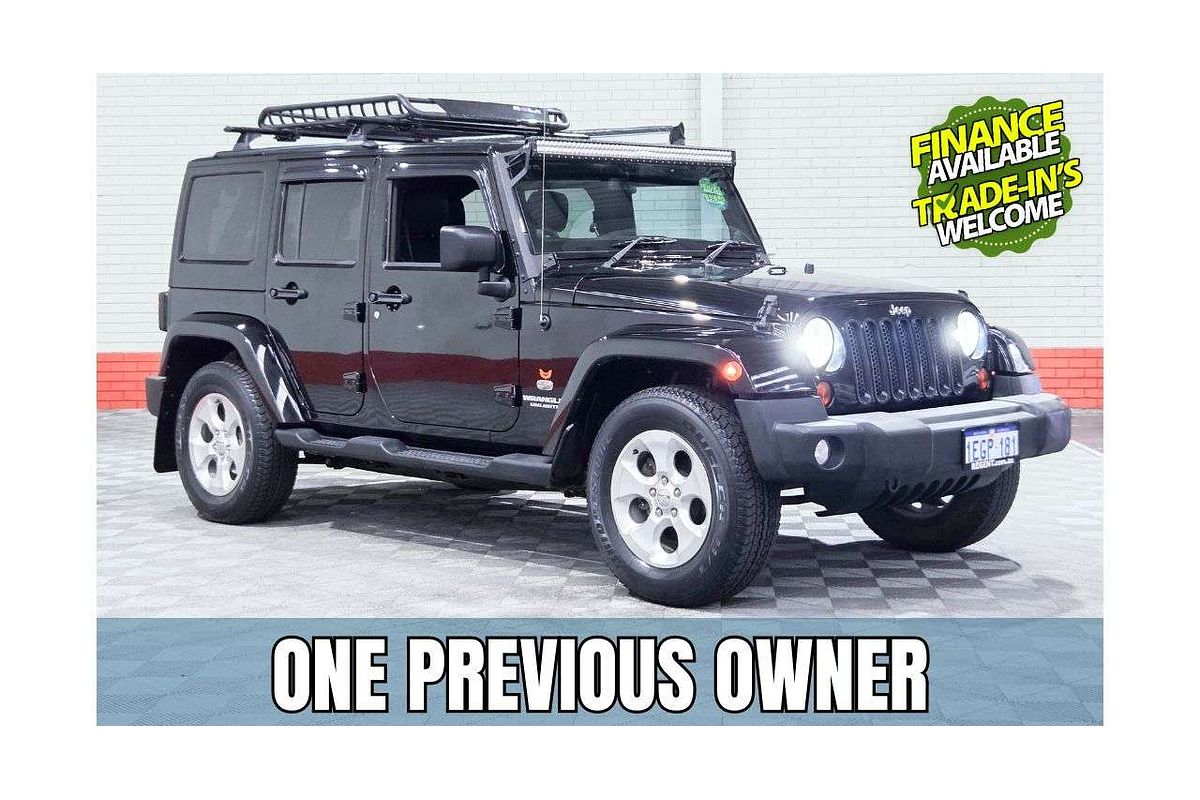 2013 Jeep Wrangler Unlimited Overland JK