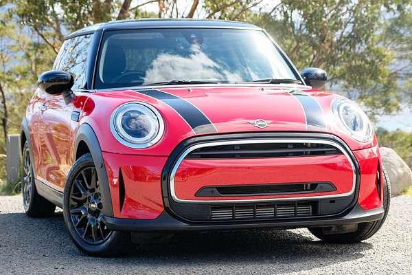2022 MINI Hatch Cooper Classic F56 LCI-2