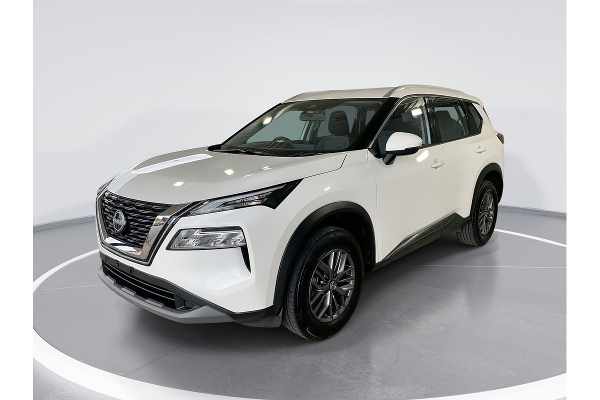 2024 Nissan X-TRAIL ST T33
