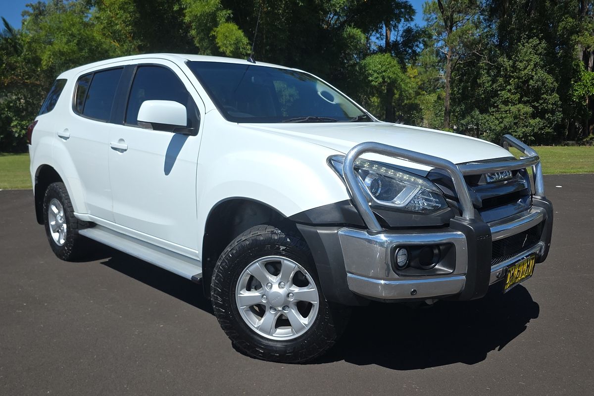 2018 Isuzu MU-X LS-M
