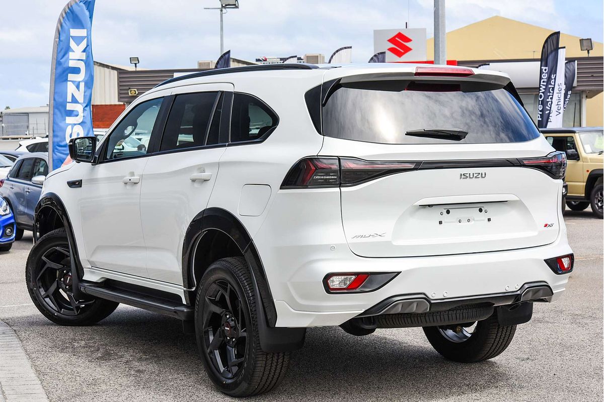 2025 Isuzu MU-X X-TERRAIN