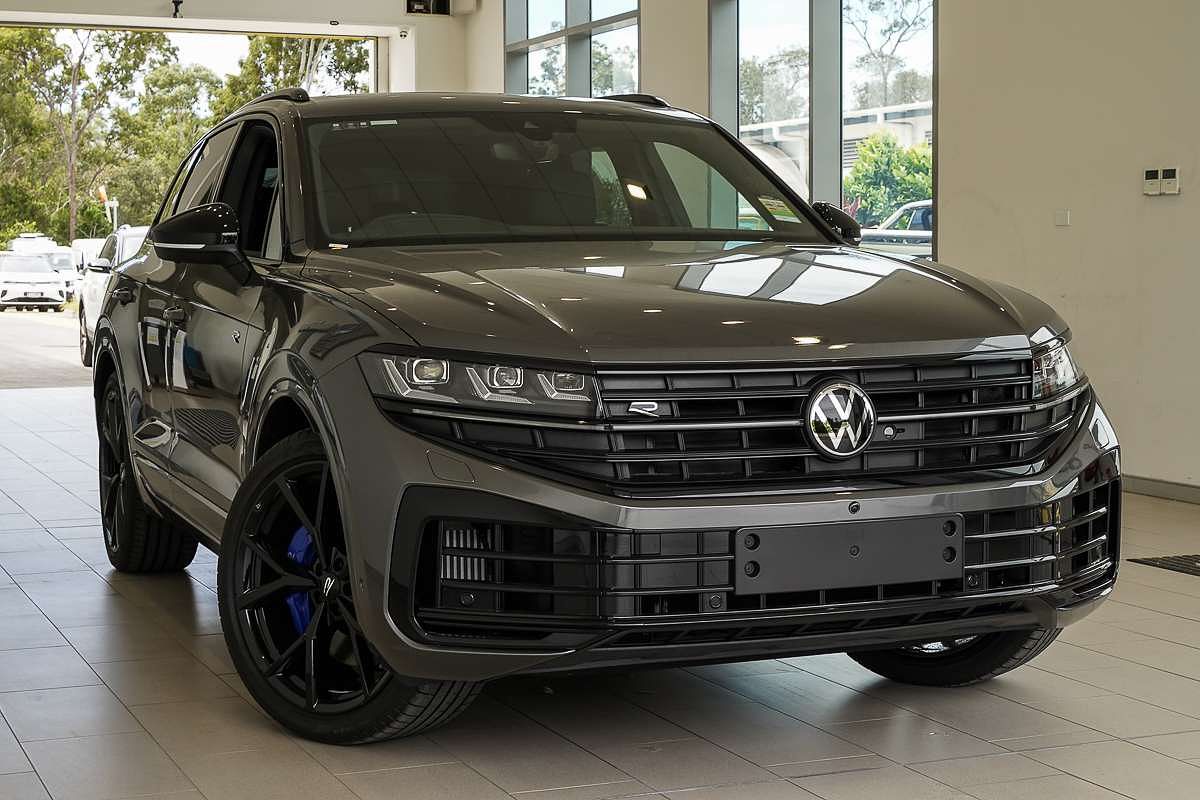 2025 Volkswagen Touareg R RC
