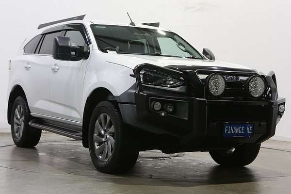 2022 Isuzu MU-X LS-U