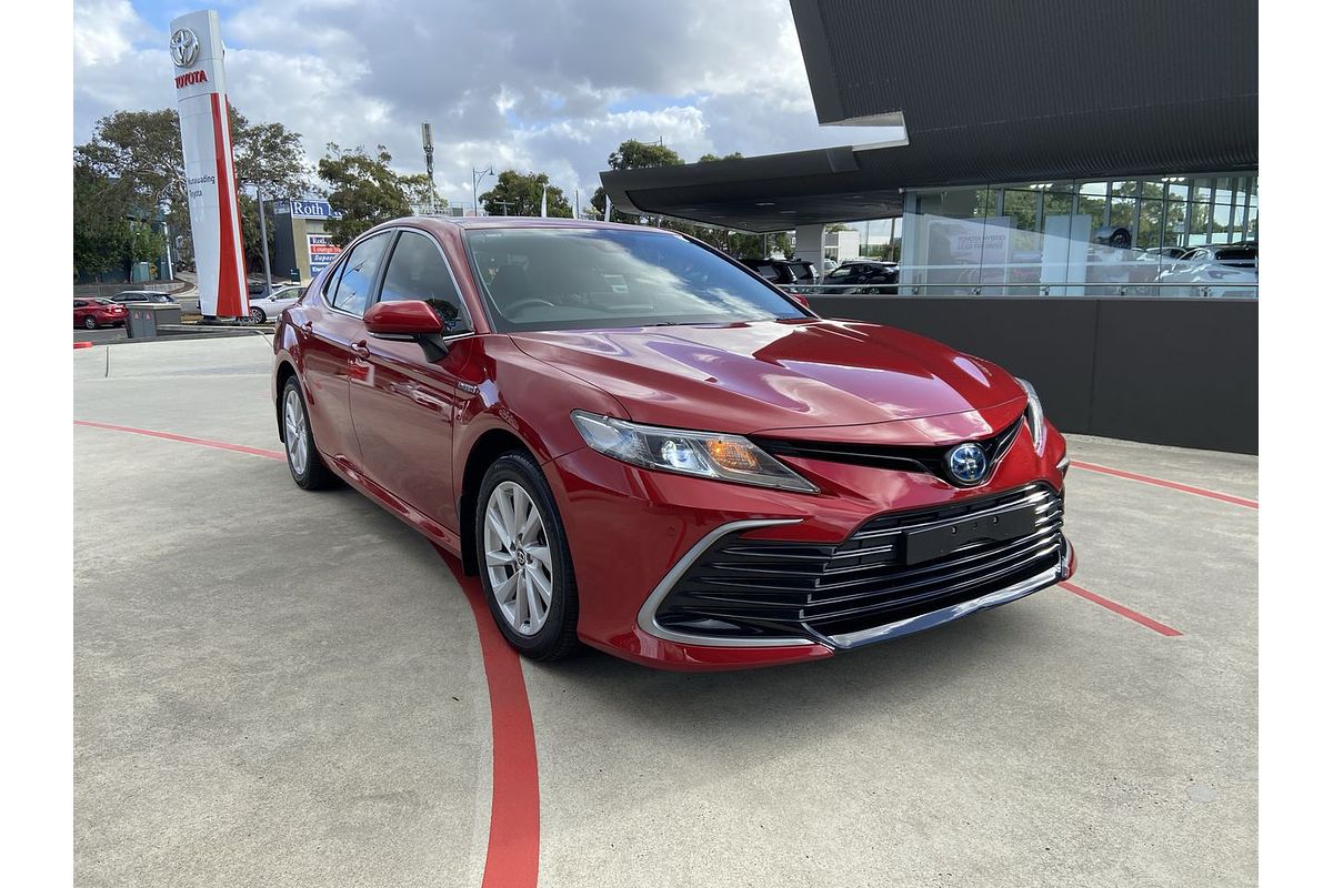 2021 Toyota Camry Ascent AXVH70R